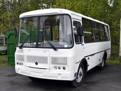 ПАЗ-32053